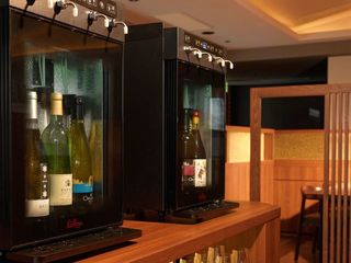 ◆ワインビュッフェ／ワインサーバーから自由に選べる飲み放題プラン（イメージ）