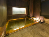 浴場「古代檜漆風呂」