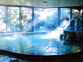 【温泉】滝の音が心地良い大浴場ほか、全11種類の個性豊かなお風呂が何度でも楽しめます。