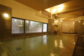 【中浴場】当館の源泉「斉明湯」のまろやかな湯を、夜通しお楽しみいただけます。